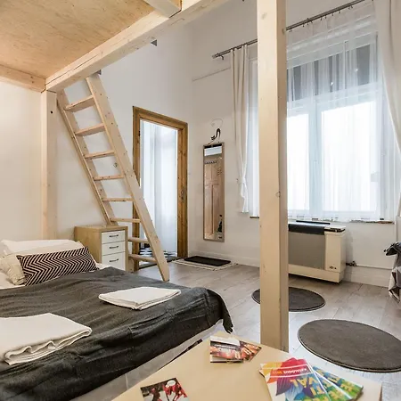 Kazinczy 10 Apartment Budapest