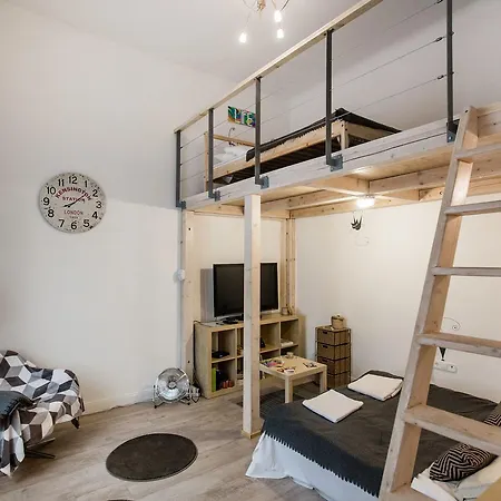 Apartment Kazinczy 10